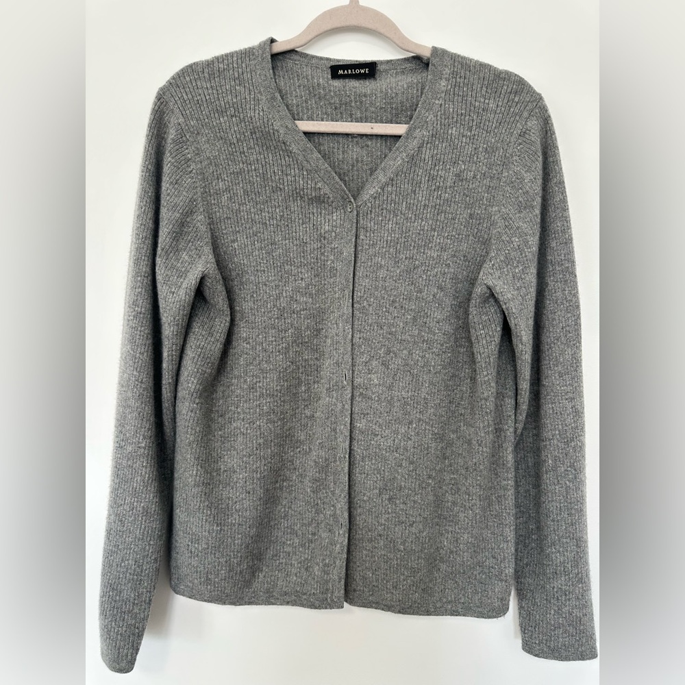 Marlow Gray Women's Cardigan
Size M
90% cashmere
